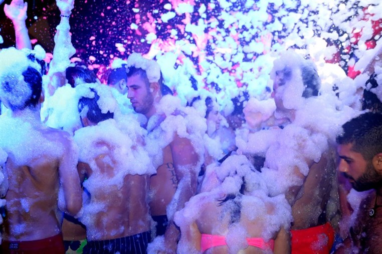Lebanon Largest FOAM Party 3 (2)